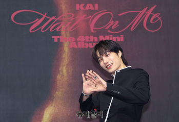 [포토] 미니4집 '웨이트 온 미' 돌아온 엑소 카이 