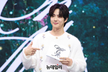 [포토] 엑소 수호 '나도 한 컷'