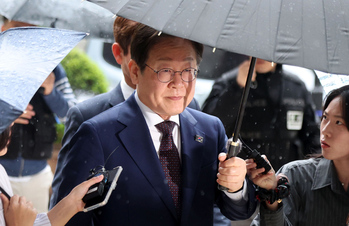 이재명, 충청에선 "행정수도 완성"·영남에선 "해수부 이전" … "전형적 표팔이 정치인"