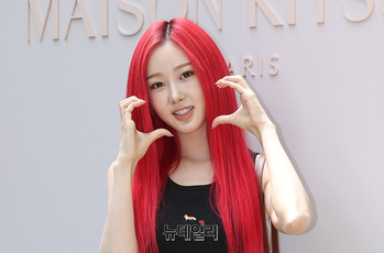 [영상] 가로수길 등장한 레드 지젤