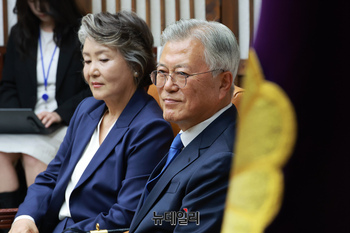 [포토] 우원식 의장 찾은 문재인 대통령 내외