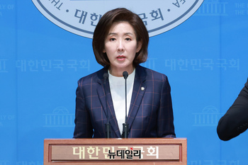 [포토] 나경원 "절실한 마음으로 김문수 후보 공개 지지한다"