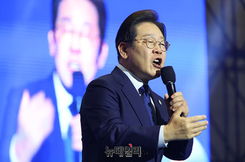 이재명 최대 사법리스크는 '대북송금' 의혹 … 공범 모두 징역형에 주범 李 단죄만 남았다