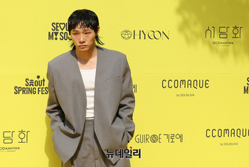 [포토] 무용수 기무간 '날렵한 몸동작'