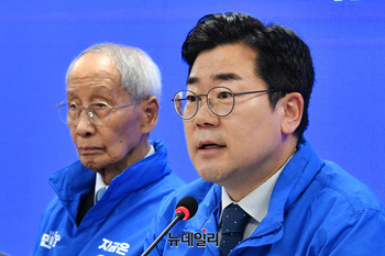 [포토] 중앙선거대책위원회의서 발언하는 박찬대