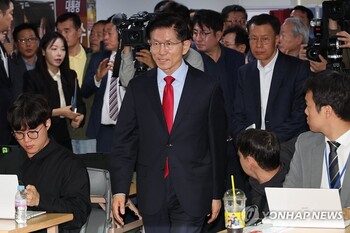 당 내홍, 외려 '김문수 빅캠프' 가속 계기  … 