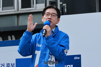 [포토] 창원서 이재명 지원나선 김경수 