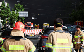 [포토] 광주공장 대형화재...소방당국 '대응 2단계' 발령
