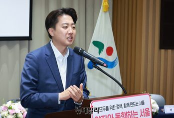 [포토] 축사하는 이준석 개혁신당 대선 후보