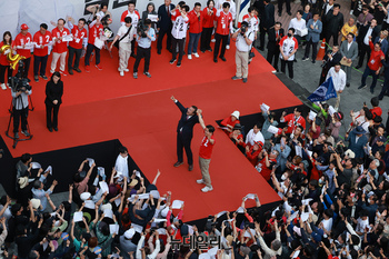 [포토] 광명서 지지호소 하는 김문수·손학규