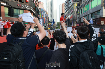 [포토] 김문수 연호하는 학생들