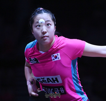 [포토] 여자단식 32강 승리한 신유빈 선수 