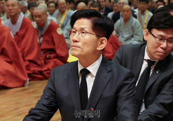 [포토] 상월원각대조사 제51주기 열반대재 참석한 깁문수 후보 