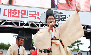 [영상] 안동서 갓 쓴 김문수 