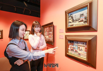 [포토] 현대백화점 무역센터점 "佛 대표작가 '미셸 들라크루아' 작품 만나보세요"