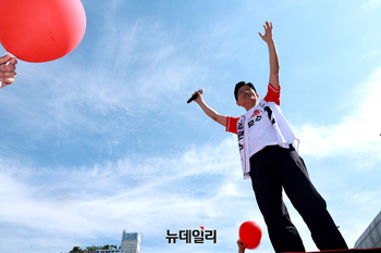 [포토] 지지호소 하는 김문수 국민의힘 대선 후보