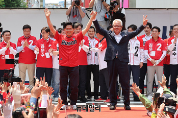 [포토] 김문수 지원유세 나선 정의화 전 국회의장