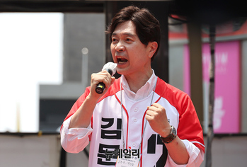 [포토] 지지호소하는 박성훈 의원