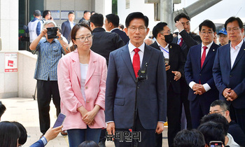 [포토] 사전투표 마친 김문수 후보 