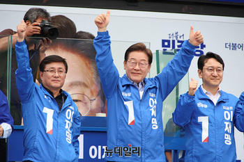 [포토] 유세 이어가는 이재명 대선 후보 