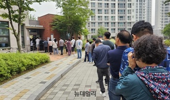 “국민의 한 표가 대한민국의 내일을 결정합니다” — 21대 대선, 전국서 일제히 투표 시작