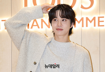 [영상] NCT 정우, 여름이 오고 있어요