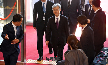 [포토] 대통령 취임식 참석하는 조희대 대법원장