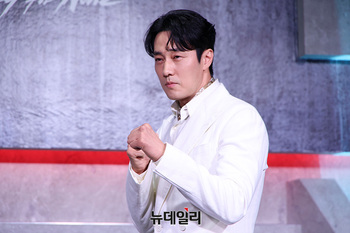 [영상] 광장 소지섭 '13년만 액션 복귀'