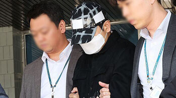 ‘ 故 이선균  수사정보 유출’ 경찰관과 검찰 수사관 불구속 기소