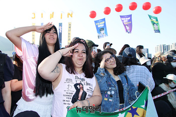 [포토] BTS 보러 브라질에서 온 '아미'