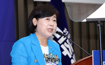 [포토] 정견발표하는 서영교 원내대표 후보 