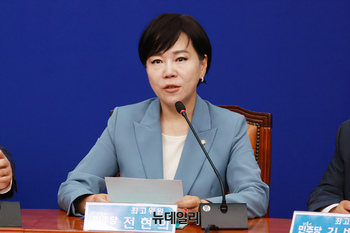 [포토] 발언하는 전현희 더불어민주당 최고위원