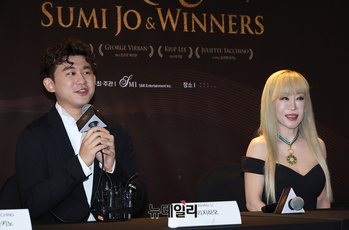 [영상] 조수미가 발굴한 중국 신예 바리톤 '지하오 리'