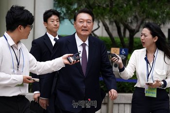 [포토] 7차 공판 마친 윤석열 전 대통령