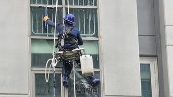 [충청날씨] 새벽까지 ‘강한 비’…돌풍·천둥·번개 주의