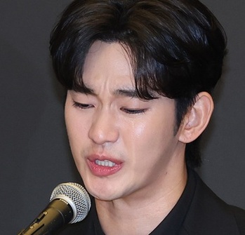 [단독] 김수현, 광고주에 총 73억대 손배소 당해 … 쿠쿠·딘토 이어 프롬바이오까지 '소송戰' 돌입