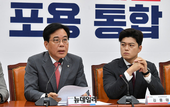 [포토] 인사청문회 대책회의 참석한 송언석 국민의힘 원내대표