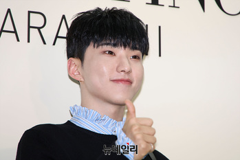 [영상] 세븐틴 호시 '엄지 척'