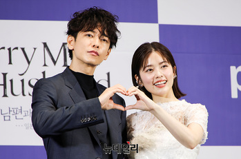 [영상] 사토 타케루·코시바 후우카 '커플 하트'