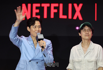 [포토] 오징어게임 팬이벤트 참석한 이정재