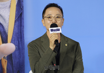 [포토] 웹툰원작 영화 '좀비딸' 연출 맡은 필감성 감독
