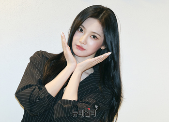 [포토] 에스파 닝닝, 도산대로에 등장