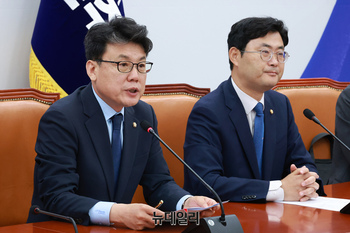 [포토] 발언하는 진성준 민주당 정책위의장