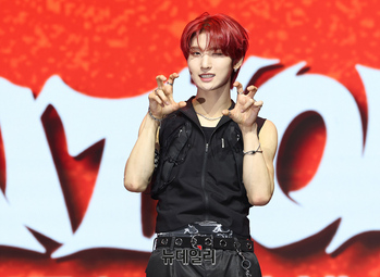 [영상] 나우즈 연우 '타이틀곡은 에버글로우'