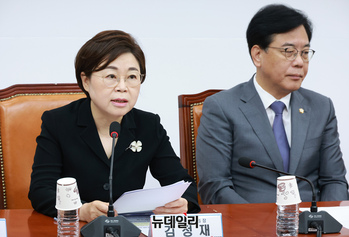 [포토] 비대위 참석한 김정재 국민의힘 정책위의장