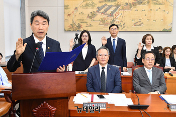 [포토] 교육위원회 리박스쿨 청문회