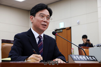 [포토] 김영훈 고용노동부 장관 후보자 인사청문회 