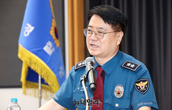 [포토] '폴리스랩 3.0' 보고회서 인사말하는 최주원 미래치안정책국장