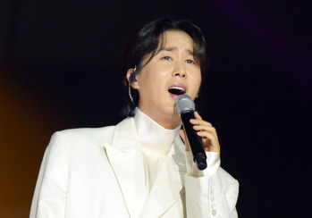 [포토] 10대가수상 수상소감 밝히는 신유