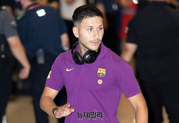 [포토] FC서울 경기 앞둔 루니 바르다지 